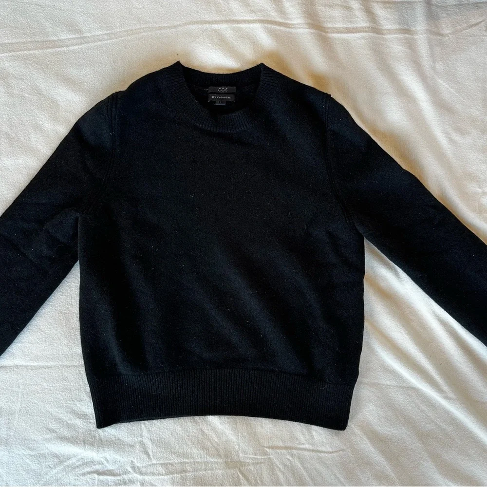 COS 100% Cashmere Sweater - Picture 2 of 5